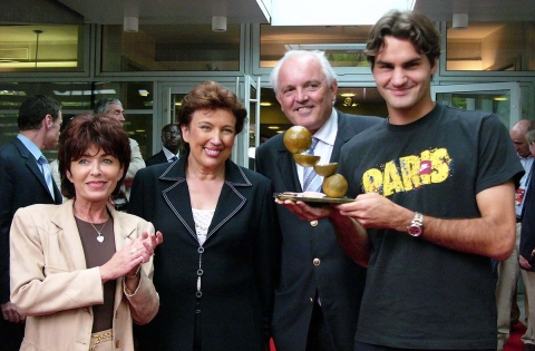  Dominique LEUTHE, Roselyne BACHELOT, Christian BÎMES, Roger FEDERER - Fédération Française de Tennis (2007) / © Charles DUTOT