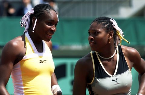   Vénus & Serena WILLIAMS - Roland Garros 1999 / © Charles DUTOT
