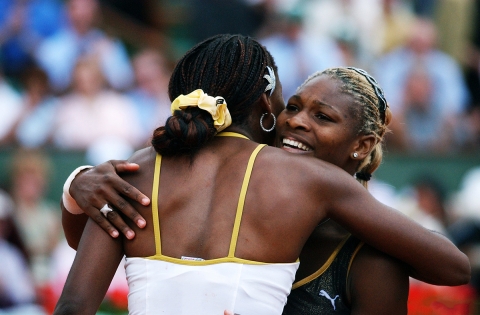  Venus & Serena WILLIAMS - Finale Roland Garros 2002 / © Charles DUTOT                               